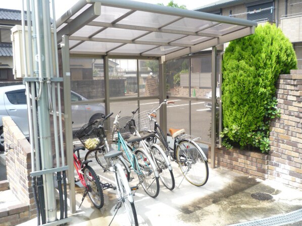 姫路駅 バス20分  市川橋東詰下車：停歩3分 1階の物件外観写真